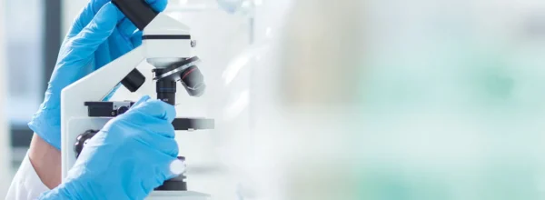 header_chemicalindustry_AdobeStock_184821328.